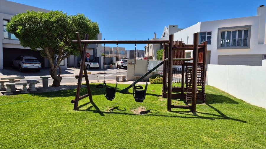 0 Bedroom Property for Sale in Waterfront Western Cape